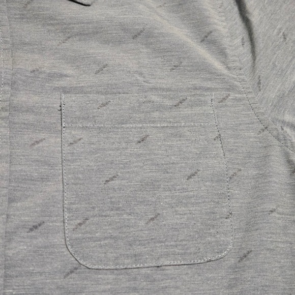 Vuori Men Bridge Short Sleeve Button Down Shirt Gray Pattern Stretch Small V184 - Picture 4 of 13
